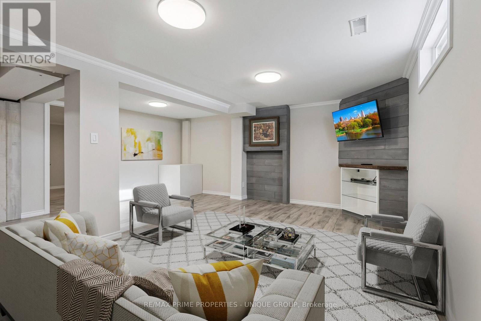 520 Teakwood Drive, Waterloo, Ontario  N2L 4L4 - Photo 31 - X12696336