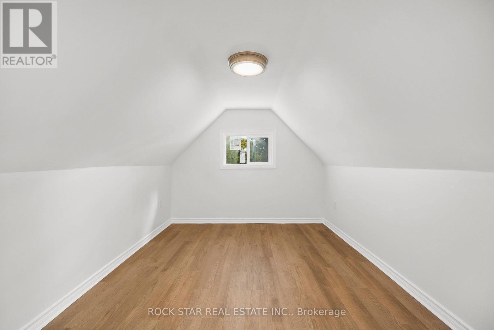 88 Chestnut Avenue, Hamilton, Ontario  L8L 6K9 - Photo 16 - X12696340