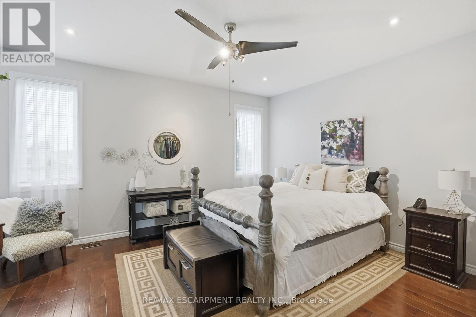 6 Macneil Court, Brant, Ontario  N3S 0G3 - Photo 19 - X12696354