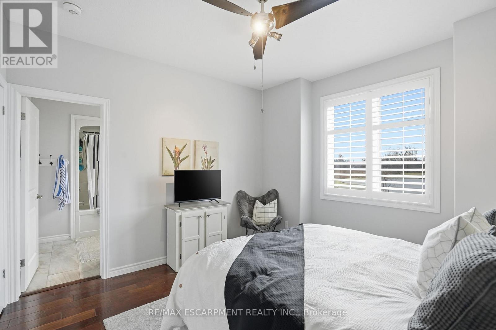 6 Macneil Court, Brant, Ontario  N3S 0G3 - Photo 25 - X12696354