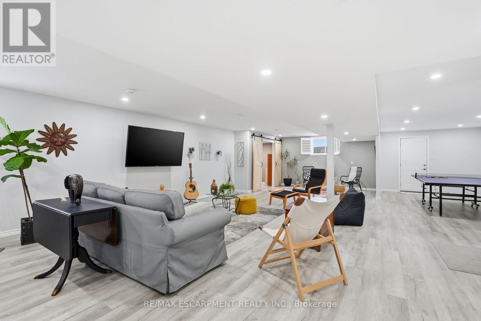 6 Macneil Court, Brant, Ontario  N3S 0G3 - Photo 32 - X12696354