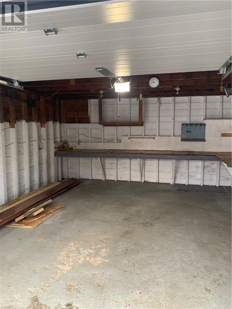 282 Adelaide, Espanola, Ontario  P5E 1H3 - Photo 8 - 2126052