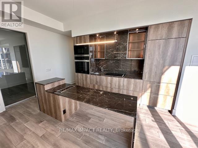 6009 - 11 Yorkville Avenue, Toronto, Ontario  M4W 1L2 - Photo 11 - C12696550