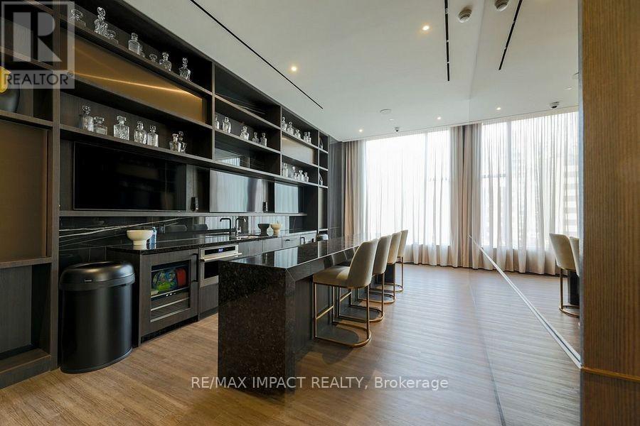 6009 - 11 Yorkville Avenue, Toronto, Ontario  M4W 1L2 - Photo 34 - C12696550