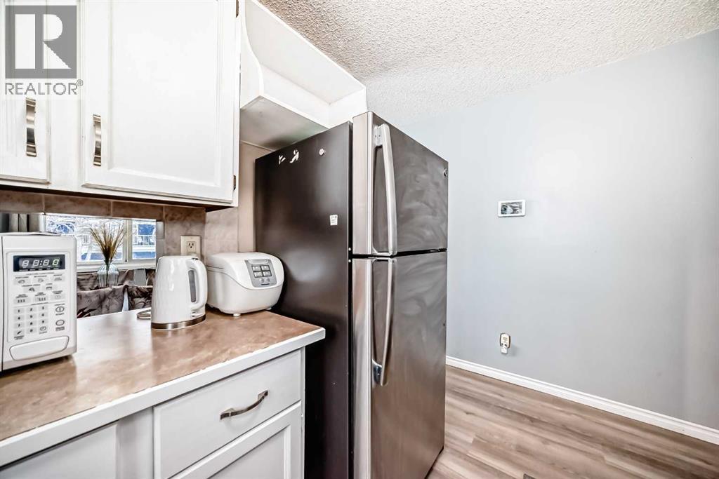 791 Penbrooke Road Se, Calgary, Alberta  T2A 3T4 - Photo 17 - A2276172