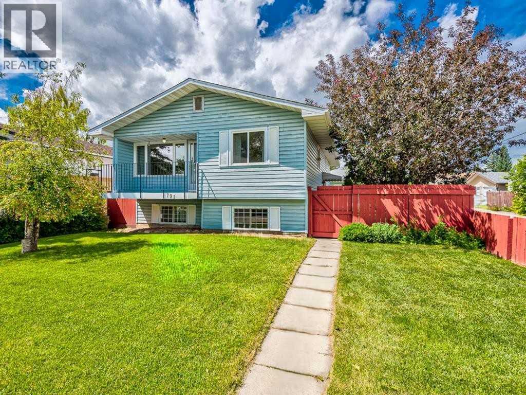 791 Penbrooke Road Se, Calgary, Alberta  T2A 3T4 - Photo 2 - A2276172