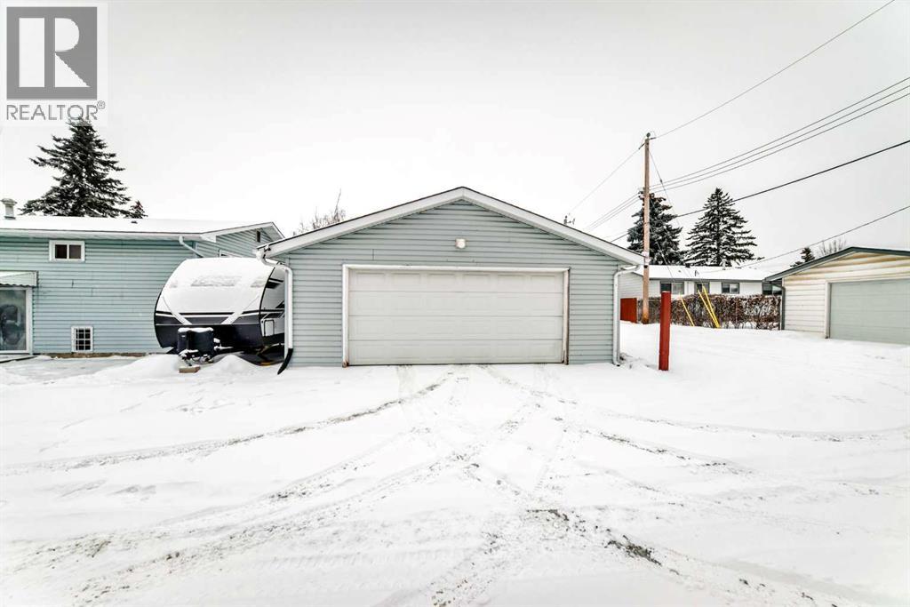 791 Penbrooke Road Se, Calgary, Alberta  T2A 3T4 - Photo 43 - A2276172