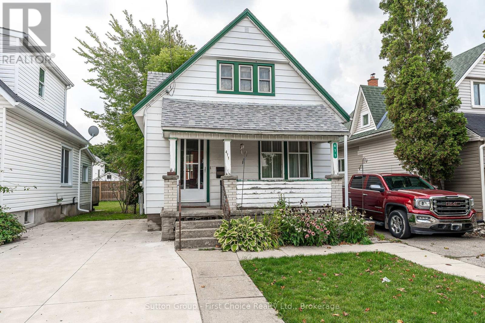 471 Albert Street, Stratford, Ontario N5A 3L3 - Photo 2 - X12696480