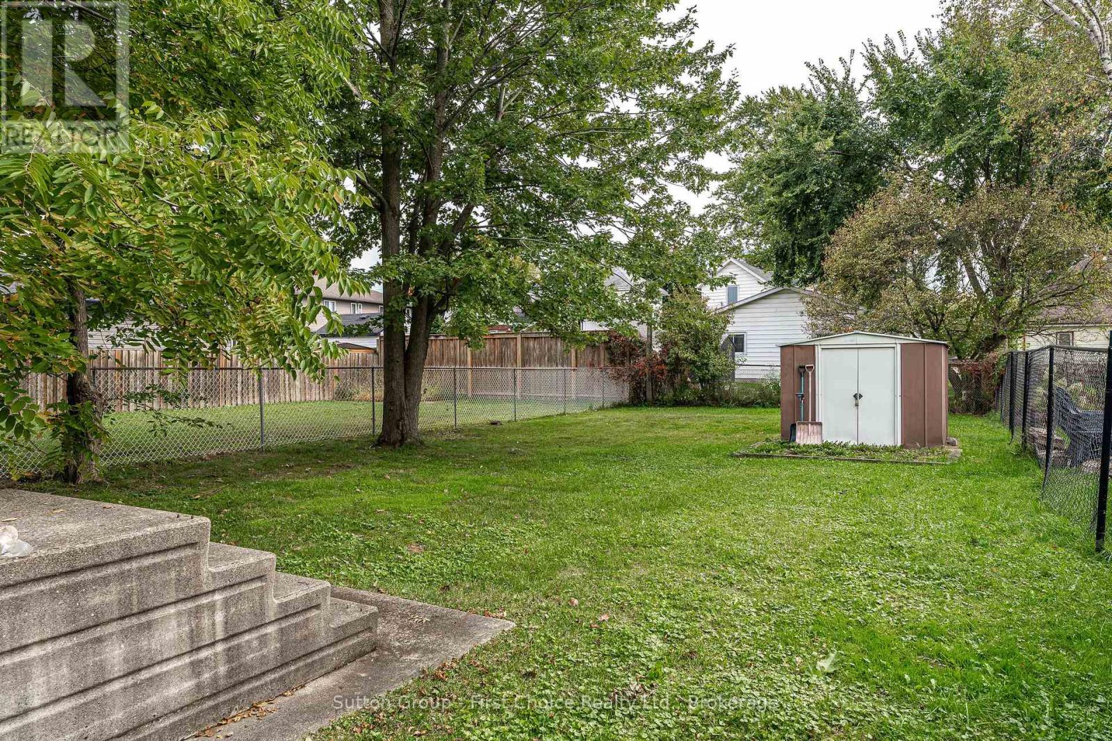 471 Albert Street, Stratford, Ontario N5A 3L3 - Photo 30 - X12696480