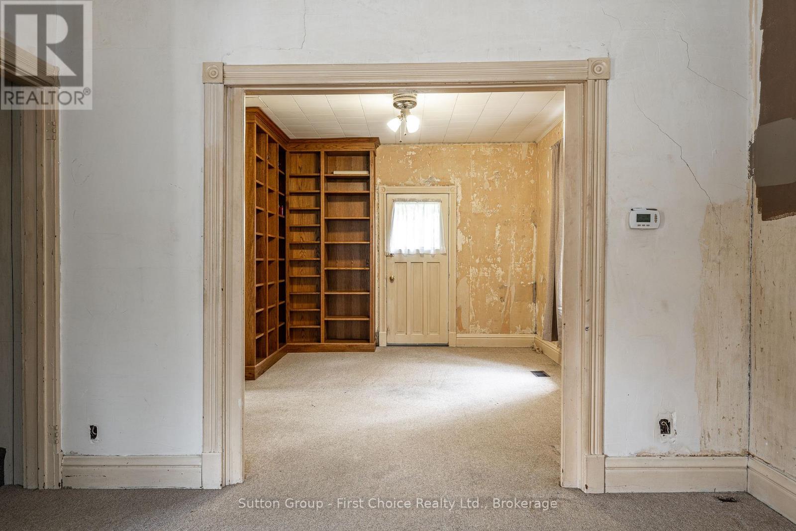 471 Albert Street, Stratford, Ontario N5A 3L3 - Photo 5 - X12696480