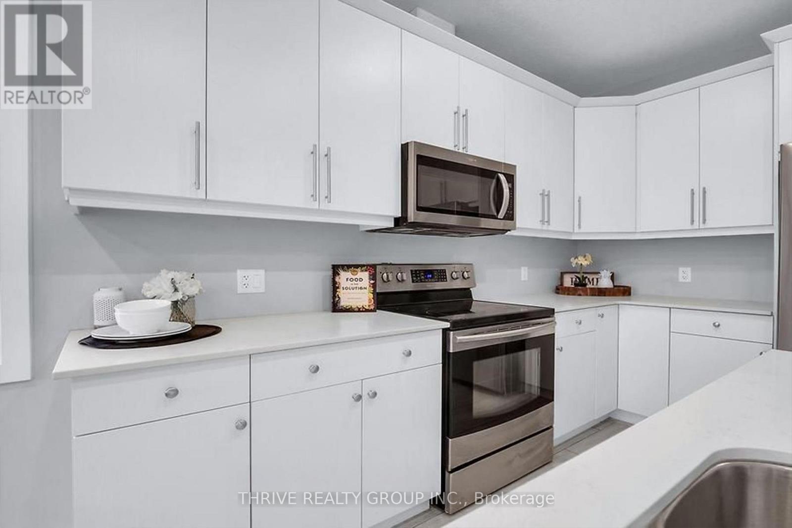 2224 Evans Boulevard, London South, Ontario  N6M 0A1 - Photo 4 - X12696426