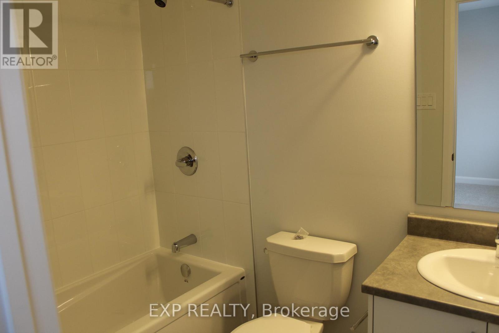 15 - 401 Glenroy Gilbert Drive, Ottawa, Ontario  K2J 5W4 - Photo 10 - X12696494