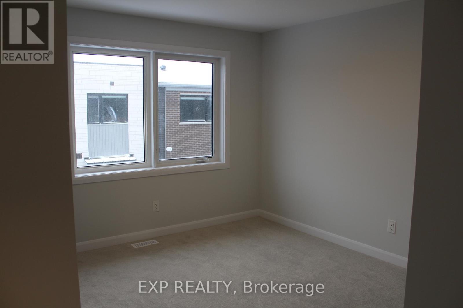 15 - 401 Glenroy Gilbert Drive, Ottawa, Ontario  K2J 5W4 - Photo 9 - X12696494