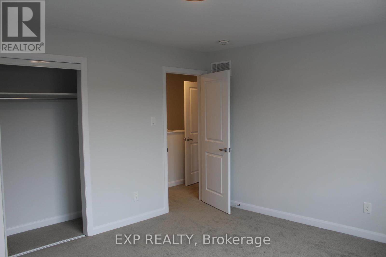 10 - 801 Glenroy Gilbert Drive, Ottawa, Ontario  K2J 5W4 - Photo 12 - X12696498