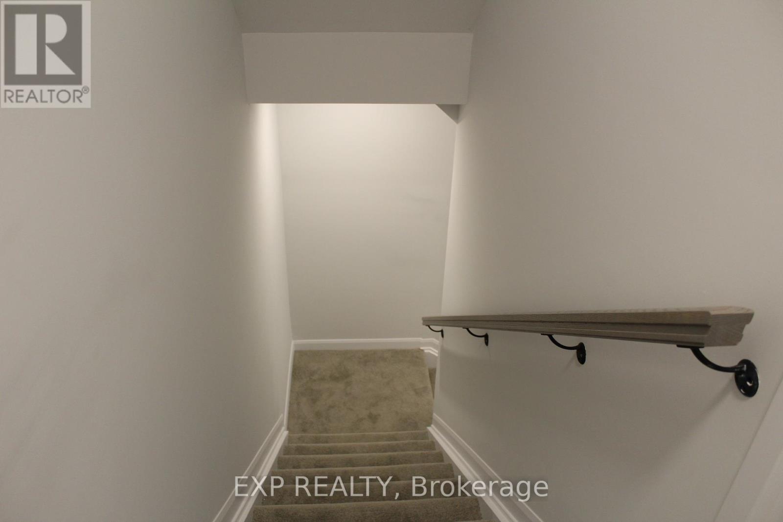 10 - 801 Glenroy Gilbert Drive, Ottawa, Ontario  K2J 5W4 - Photo 9 - X12696498