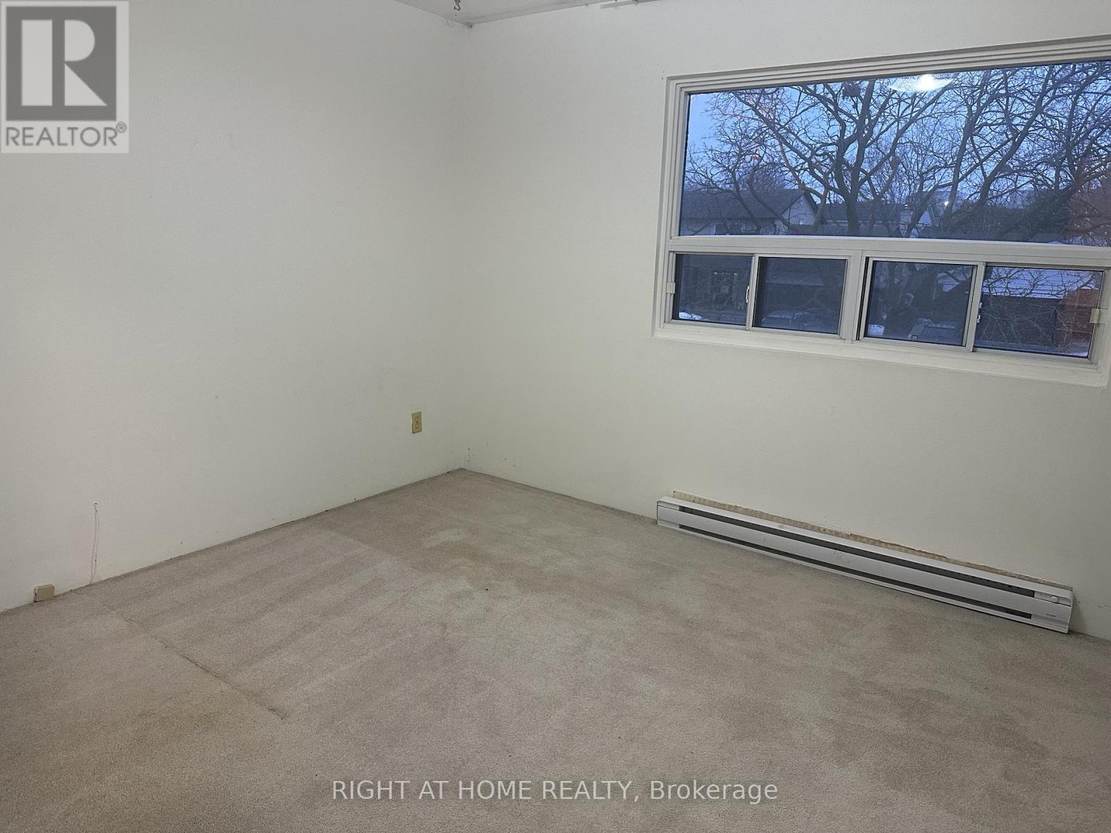 26 Rustywood Drive, Toronto, Ontario  M3A 1R8 - Photo 6 - C12593882