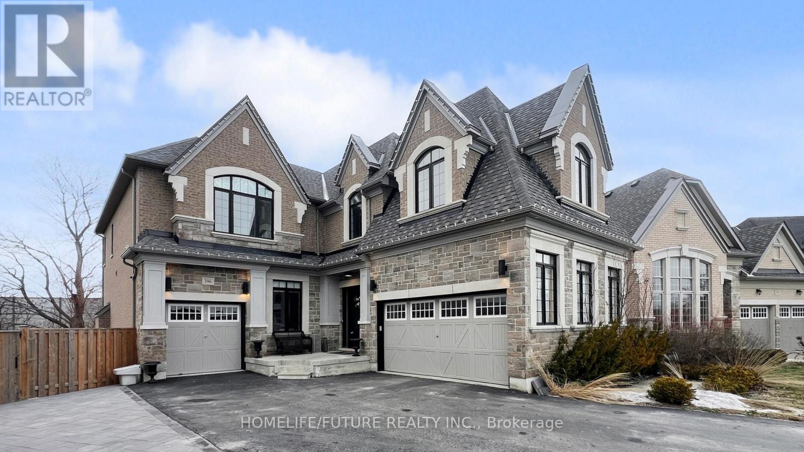 396 FRONTIER COURT, Pickering, Ontario