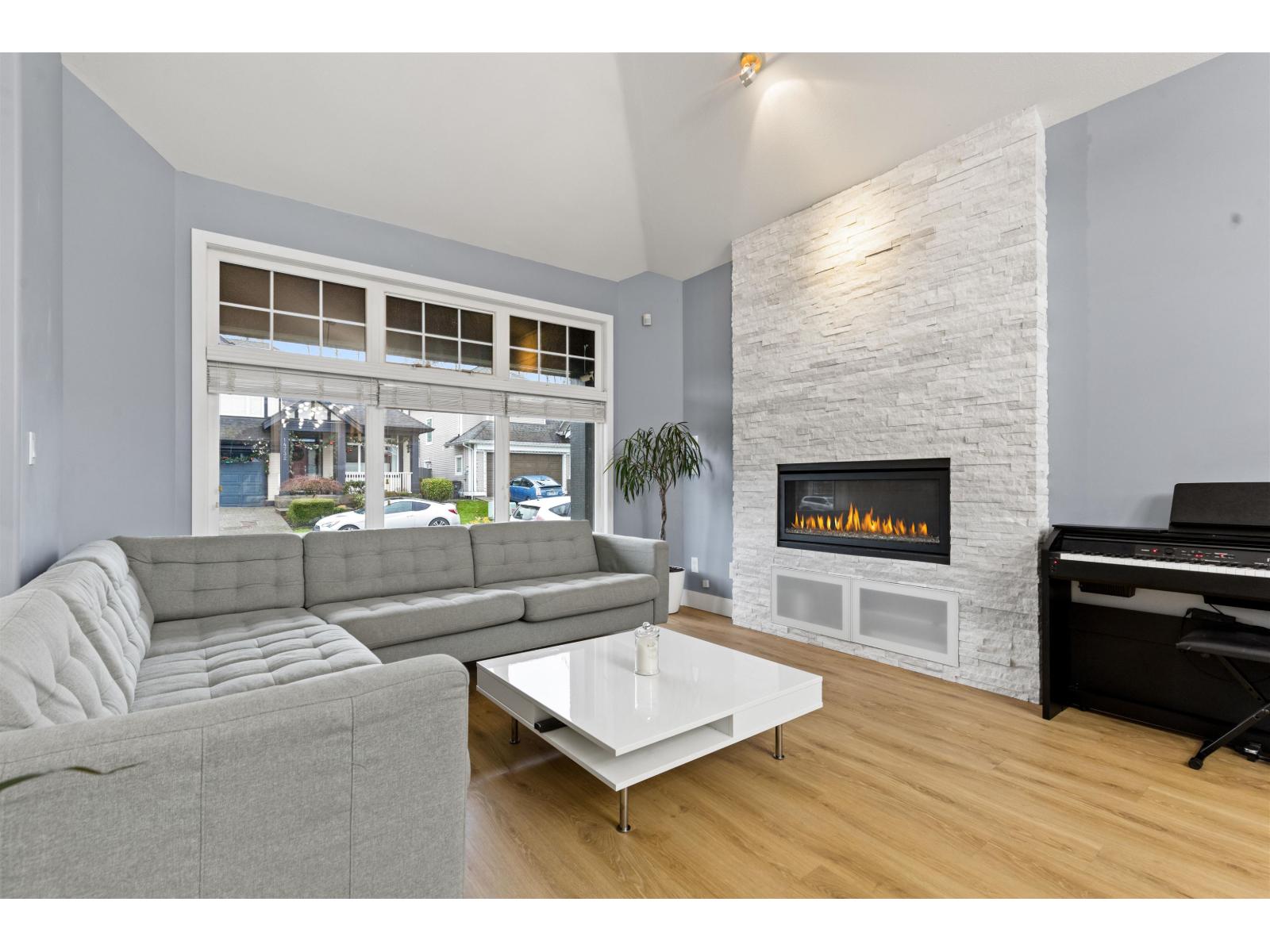 14737 75 Avenue, Surrey, British Columbia  V3S 8Y6 - Photo 4 - R3079517