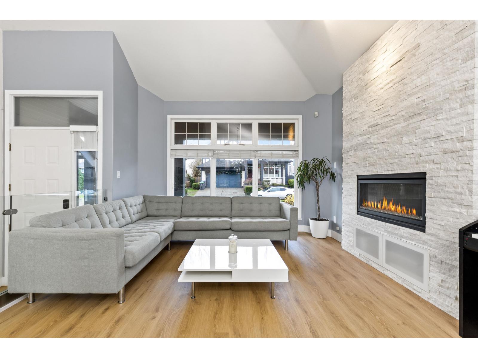 14737 75 Avenue, Surrey, British Columbia  V3S 8Y6 - Photo 6 - R3079517