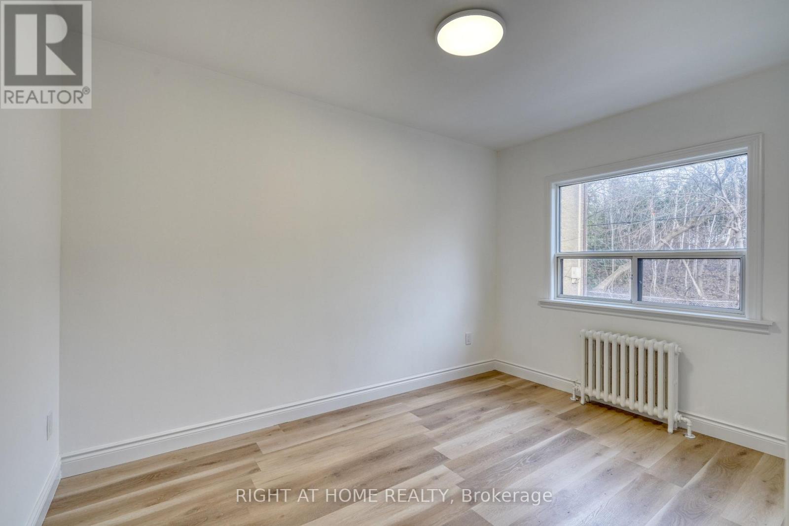 101 Sixteenth Street, Toronto, Ontario  M8V 3J9 - Photo 17 - W12696312