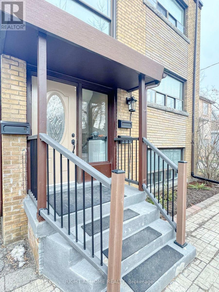 101 Sixteenth Street, Toronto, Ontario  M8V 3J9 - Photo 32 - W12696312