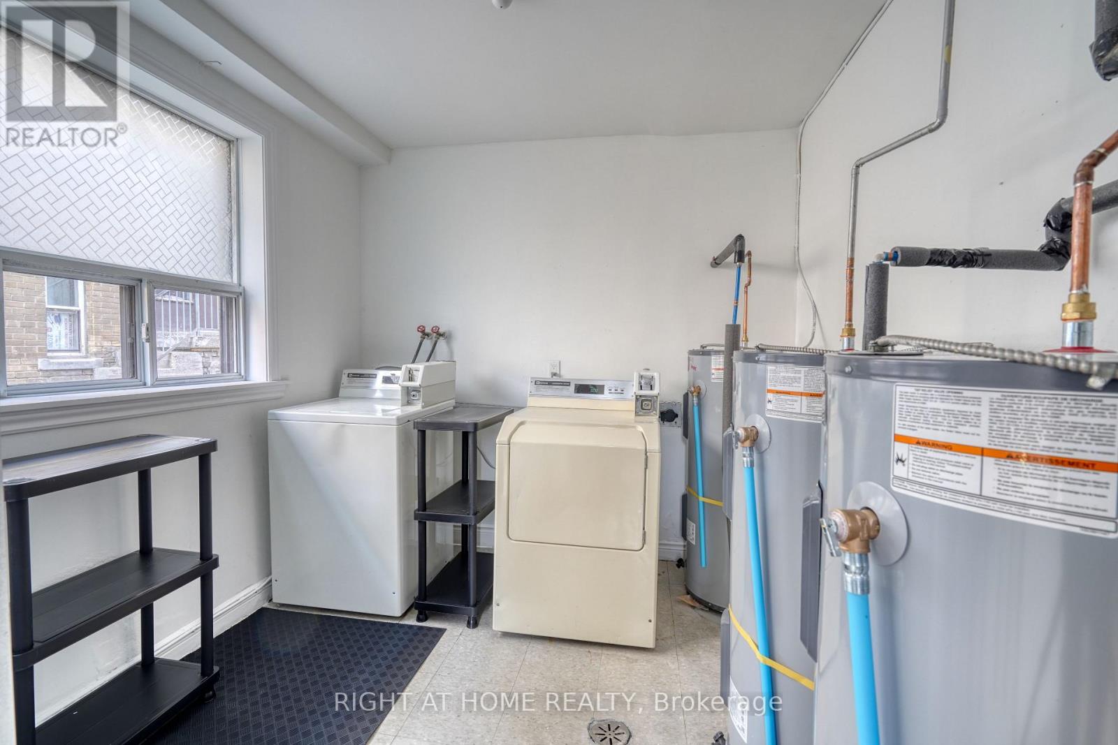 101 Sixteenth Street, Toronto, Ontario  M8V 3J9 - Photo 34 - W12696312