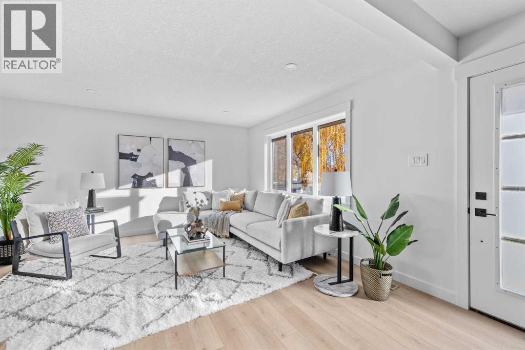 124 Gainsborough Drive Sw, Calgary, Alberta  T3E 4W9 - Photo 15 - A2266101