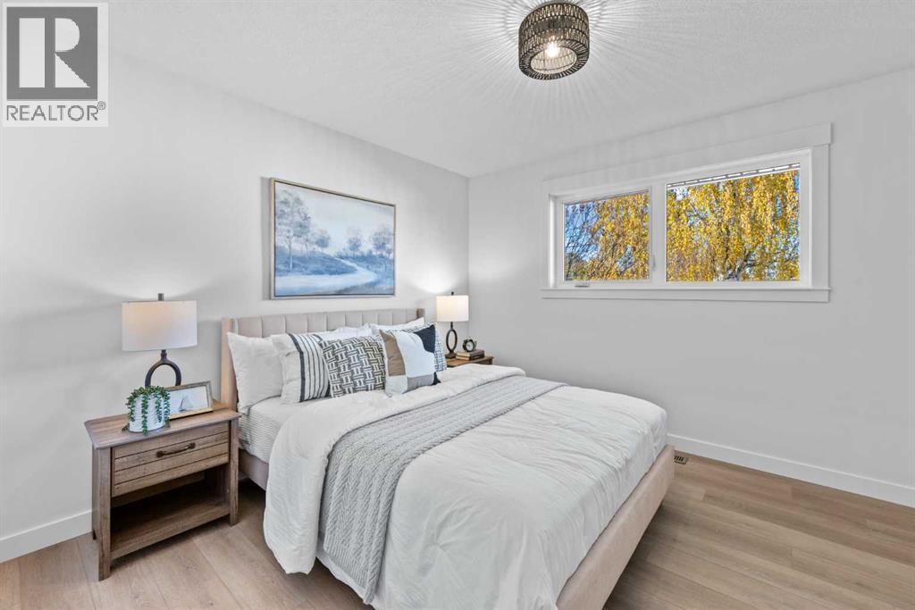 124 Gainsborough Drive Sw, Calgary, Alberta  T3E 4W9 - Photo 26 - A2266101