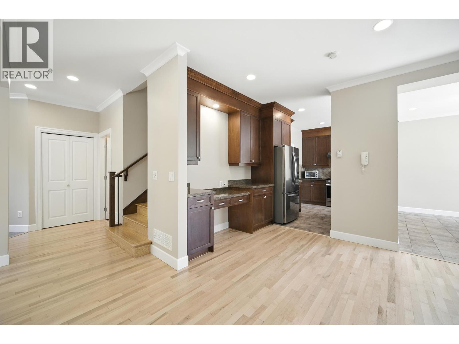 3252 Camelback Lane, Coquitlam, British Columbia  V3E 3R1 - Photo 15 - R3079524