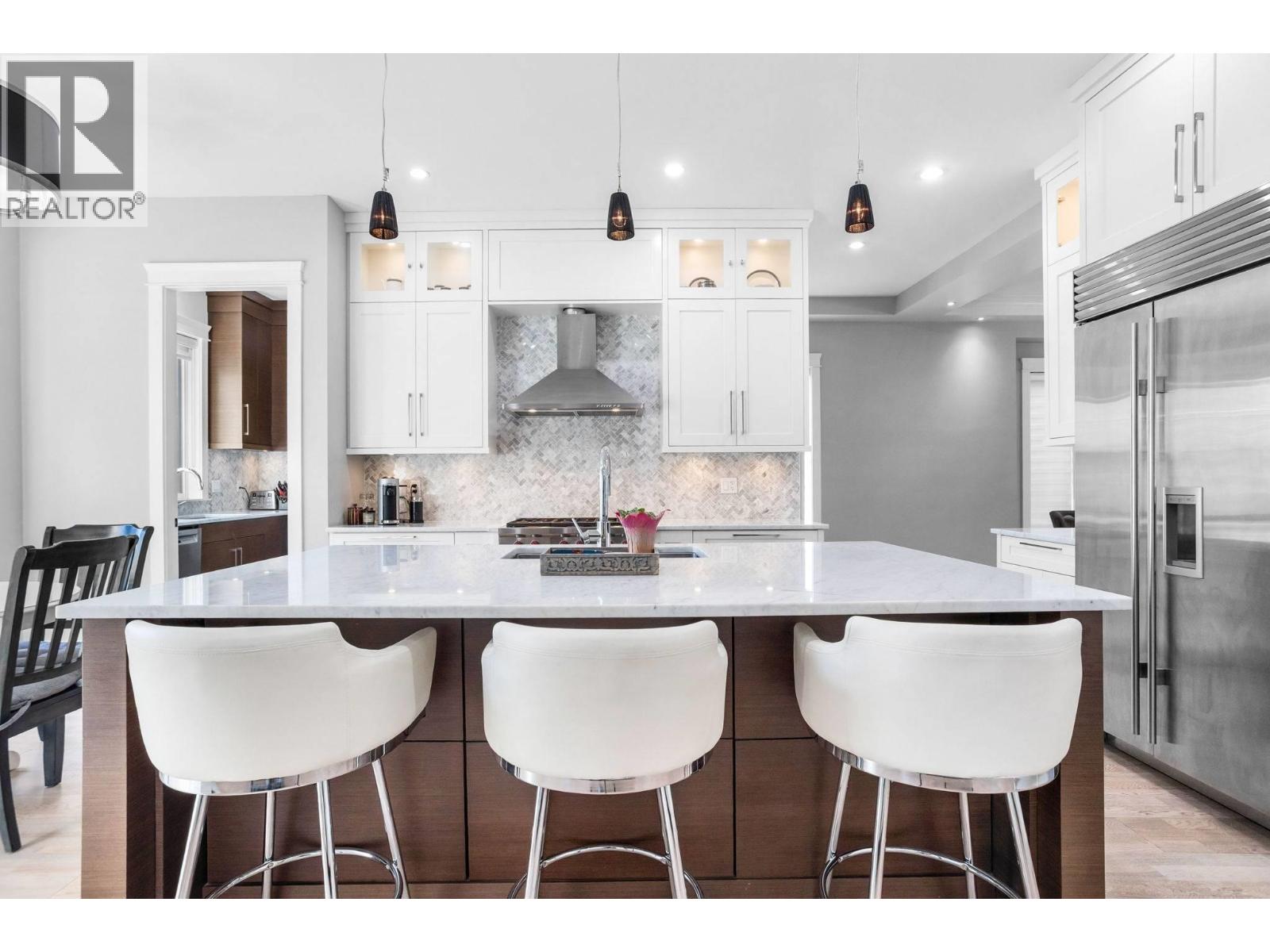 8656 Gilley Avenue, Burnaby, British Columbia  V5J 4Y5 - Photo 11 - R3079531