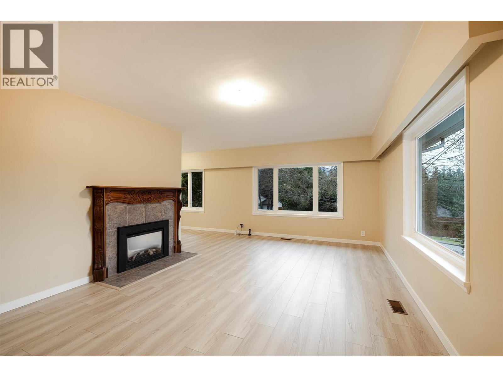 111 Bonnymuir Drive, West Vancouver, British Columbia  V7S 1L4 - Photo 10 - R3077440