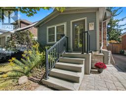 15 STULL AVENUE, Guelph, Ontario