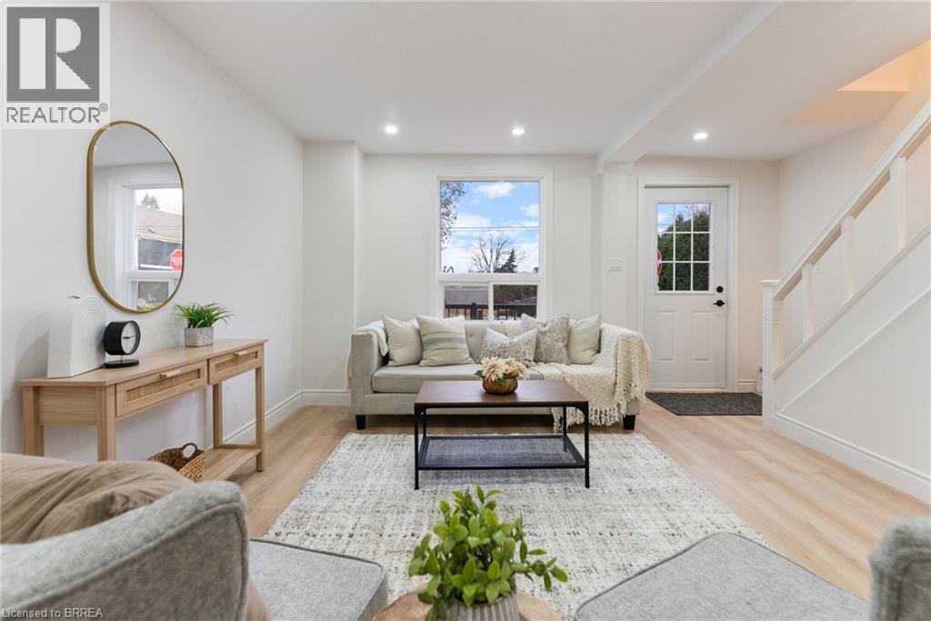 581 John Street N, Hamilton, Ontario  L8L 4S2 - Photo 7 - 40798376