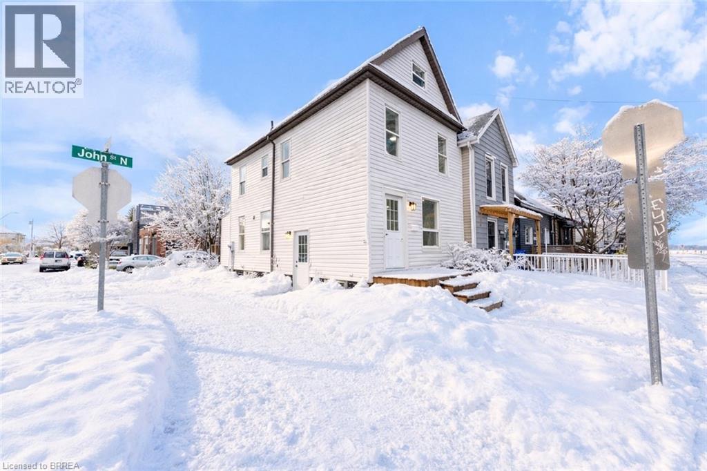 581 John Street N, Hamilton, Ontario  L8L 4S2 - Photo 2 - 40798376