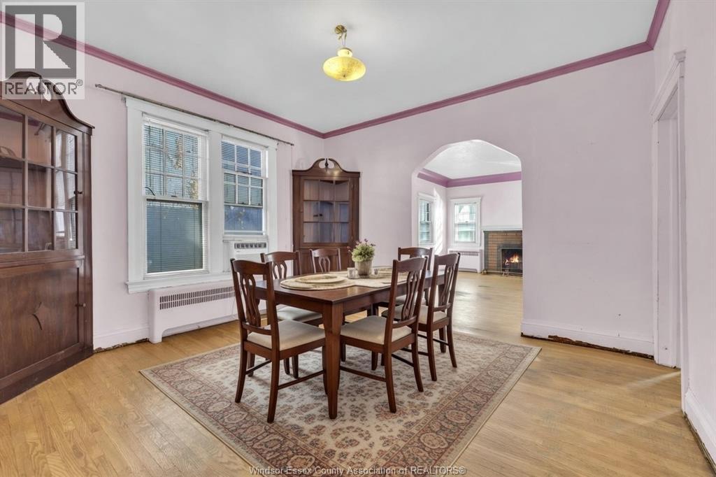 1970 Ottawa, Windsor, Ontario  N8Y 1R7 - Photo 5 - 26001133