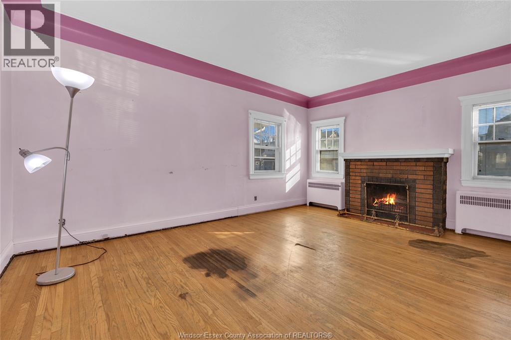 1970 Ottawa, Windsor, Ontario  N8Y 1R7 - Photo 7 - 26001133