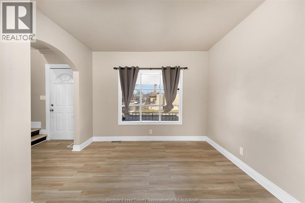811 Elliott, Windsor, Ontario  N9A 3J6 - Photo 12 - 26001051