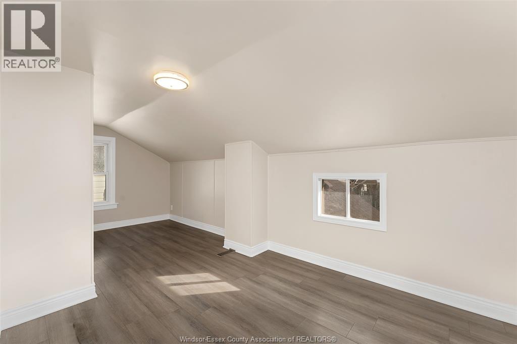 811 Elliott, Windsor, Ontario  N9A 3J6 - Photo 20 - 26001051