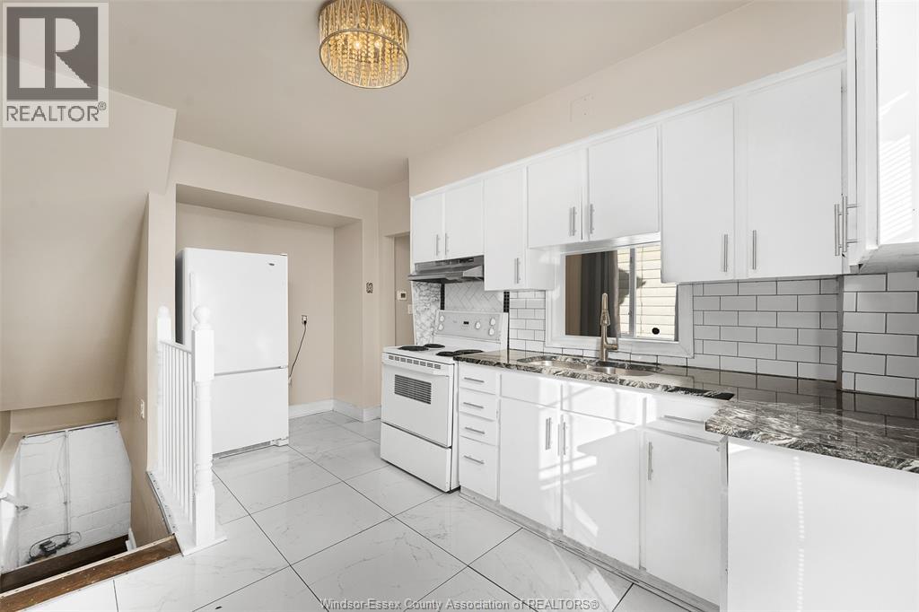 811 Elliott, Windsor, Ontario  N9A 3J6 - Photo 18 - 26001051