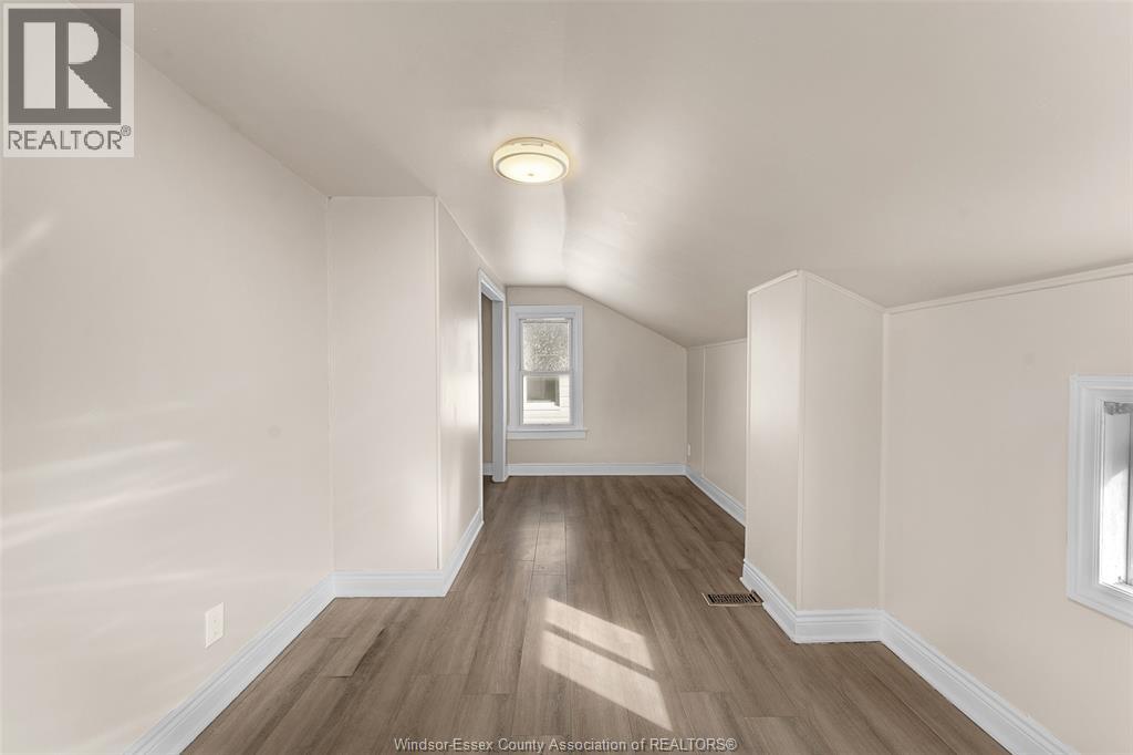 811 Elliott, Windsor, Ontario  N9A 3J6 - Photo 21 - 26001051