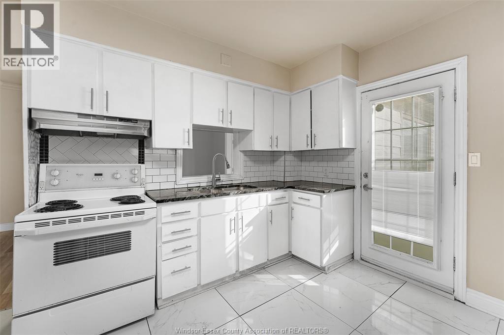 811 Elliott, Windsor, Ontario  N9A 3J6 - Photo 17 - 26001051
