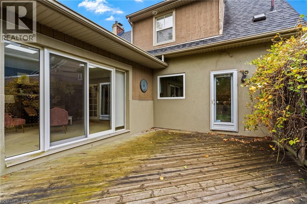 131 Glenwood Avenue, St. Catharines, Ontario  L2R 4C8 - Photo 2 - 40798030