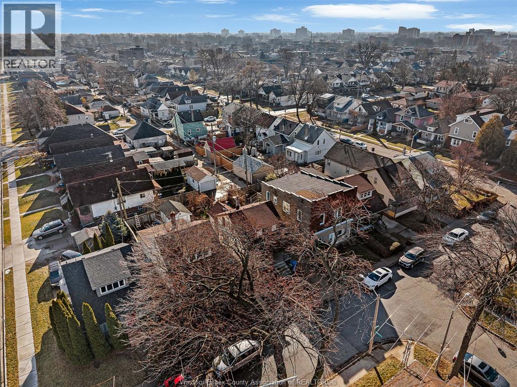 811 Elliott, Windsor, Ontario  N9A 3J6 - Photo 29 - 26001051