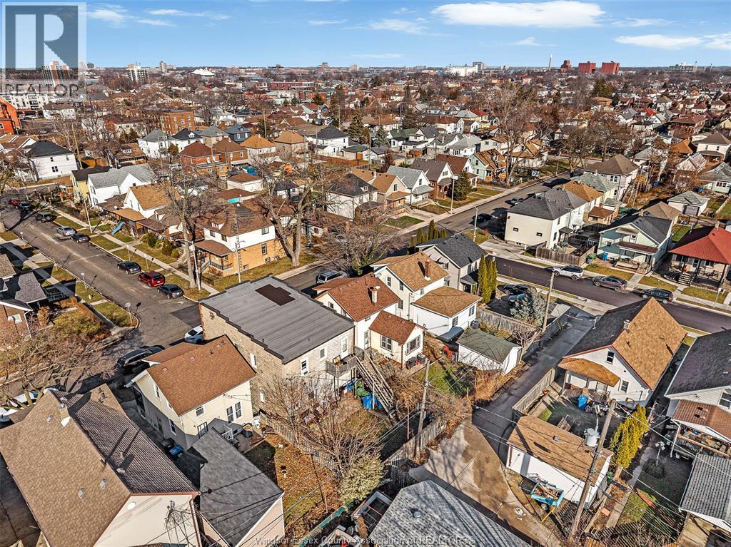 811 Elliott, Windsor, Ontario  N9A 3J6 - Photo 31 - 26001051