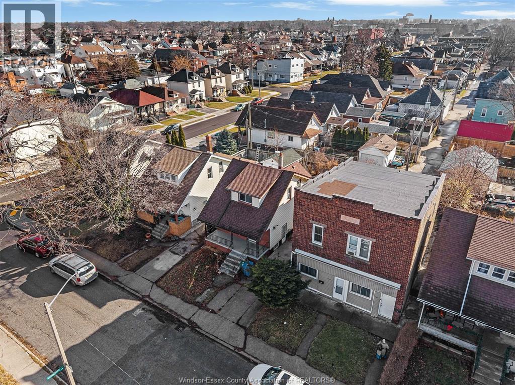 811 Elliott, Windsor, Ontario  N9A 3J6 - Photo 28 - 26001051