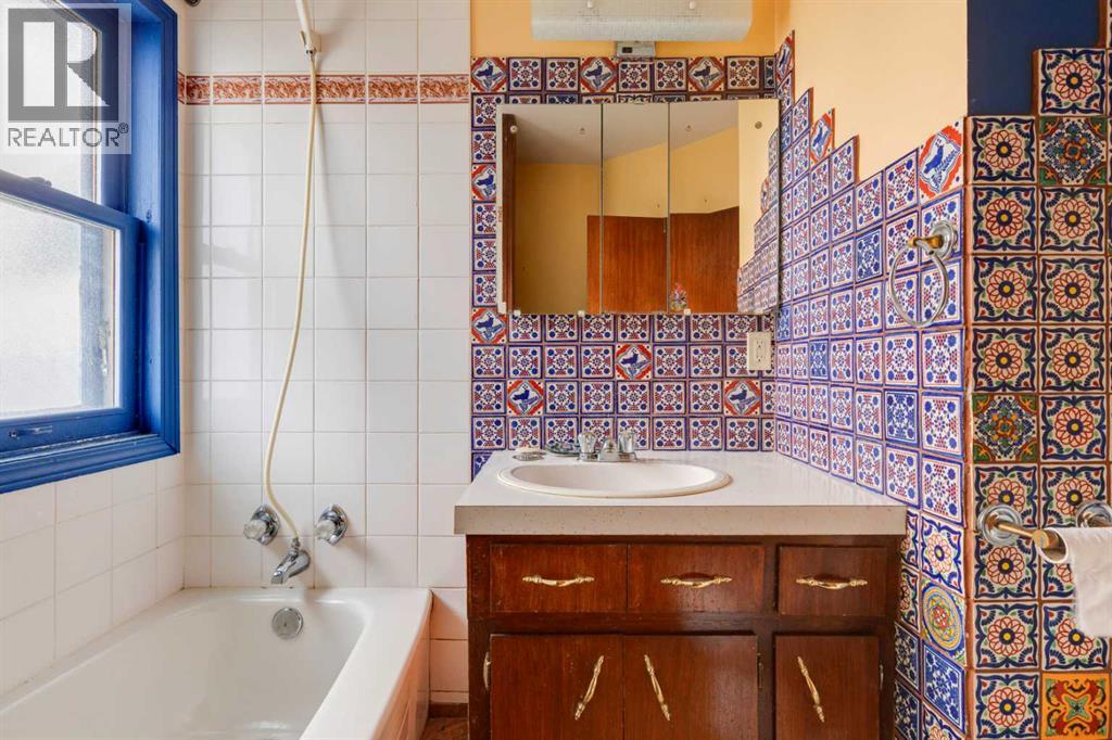 1747 2 Avenue Nw, Calgary, Alberta  T2N 0G3 - Photo 17 - A2277776