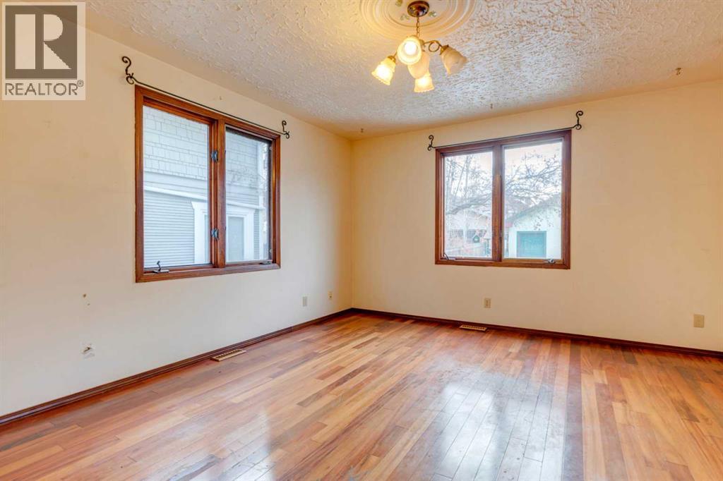 1747 2 Avenue Nw, Calgary, Alberta  T2N 0G3 - Photo 14 - A2277776