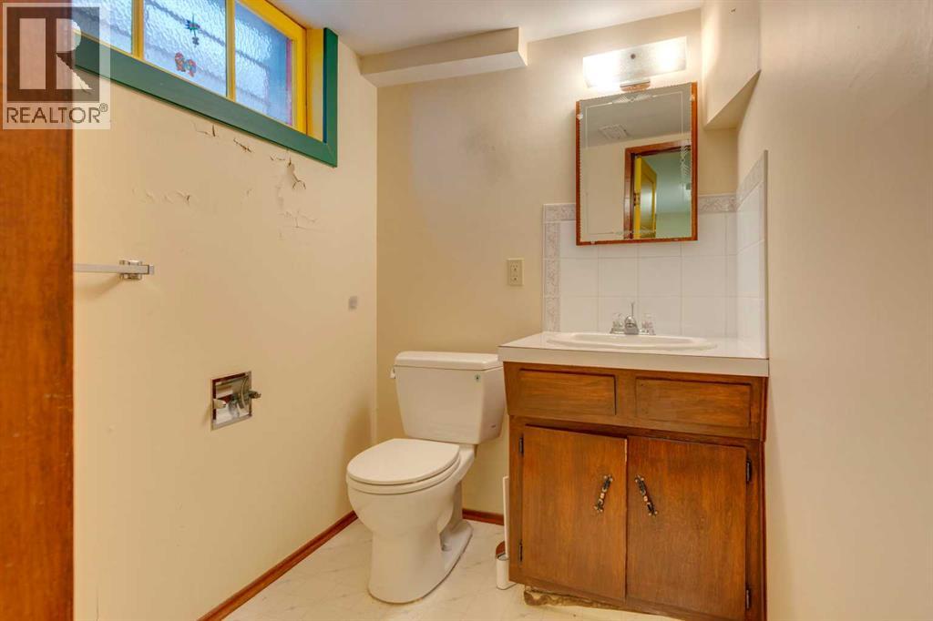 1747 2 Avenue Nw, Calgary, Alberta  T2N 0G3 - Photo 24 - A2277776