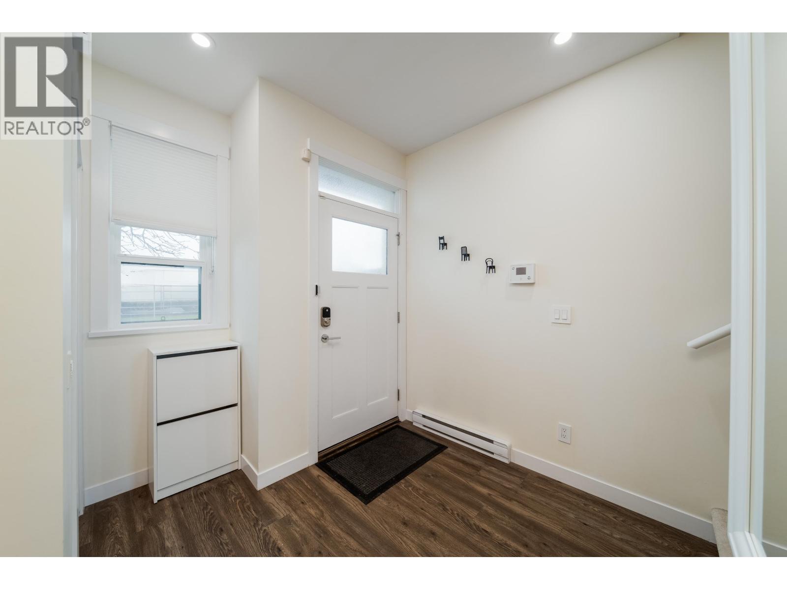 17 7039 Macpherson Avenue, Burnaby, British Columbia  V5J 4N4 - Photo 12 - R3079473