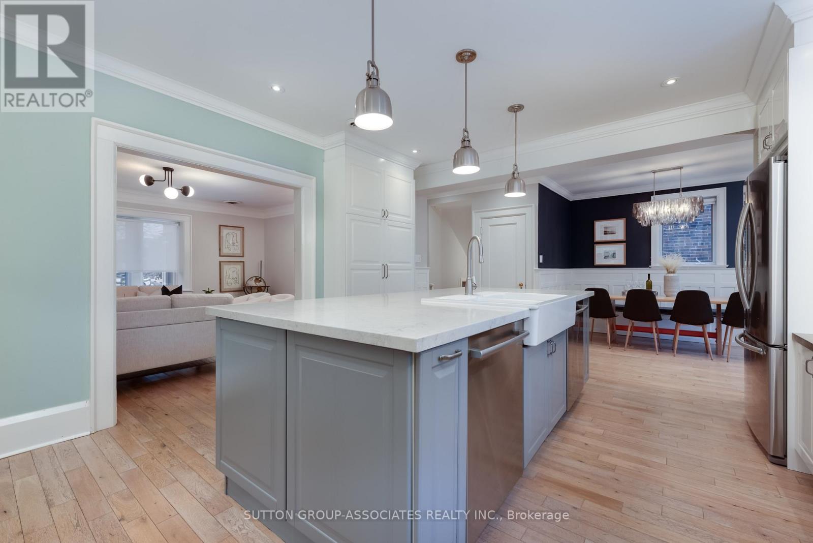 91 Northcliffe Boulevard, Toronto, Ontario  M6H 3H3 - Photo 12 - C12696404